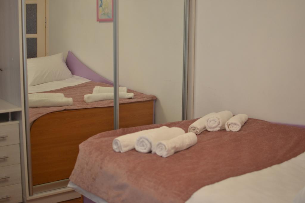 צ'יסינאו Hotel Home Sweet Home מראה חיצוני תמונה